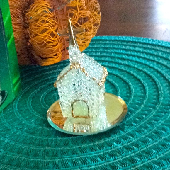 Vtg 24 Karet gold plated Spun glass church.  4”. - Picture 1 of 6